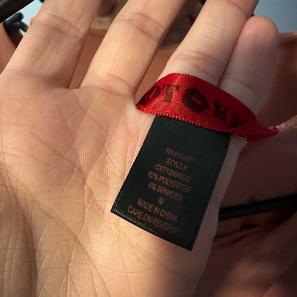 Maxi dress with slits on each side - Picture 2 of 3